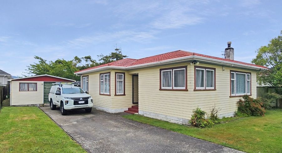  at 27 Russell Road, Wainuiomata, Lower Hutt, Wellington