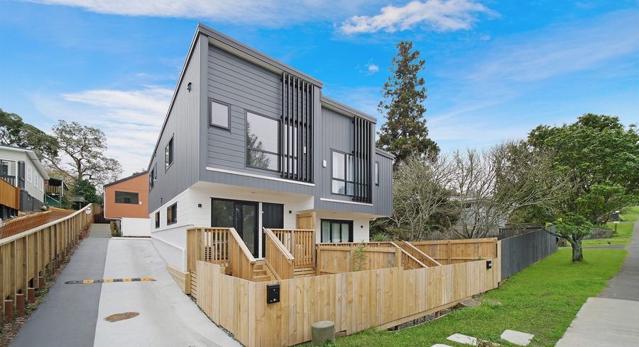  at 9/11 Stottholm Road, Titirangi, Waitakere City, Auckland
