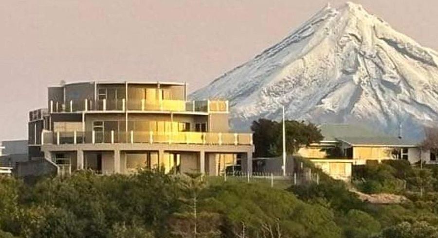  at 18 Roy Terrace, Moturoa, New Plymouth, Taranaki