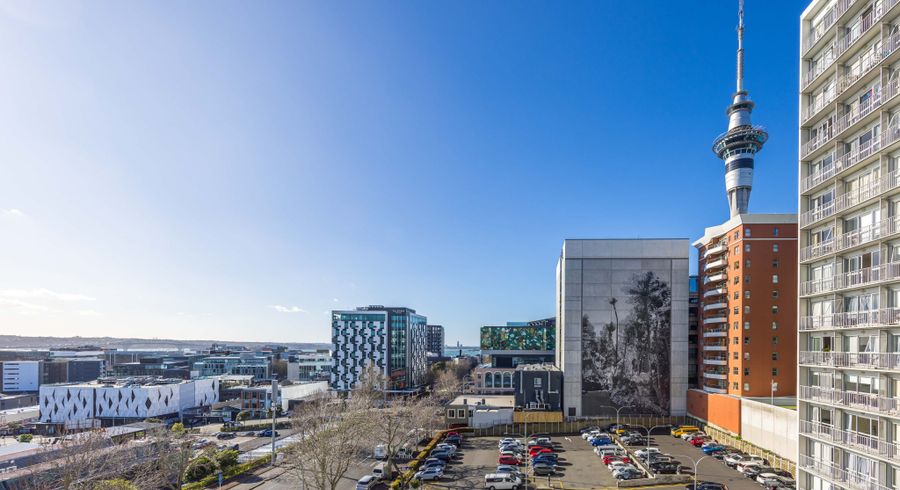  at 623/72 Nelson Street, Auckland Central, Auckland