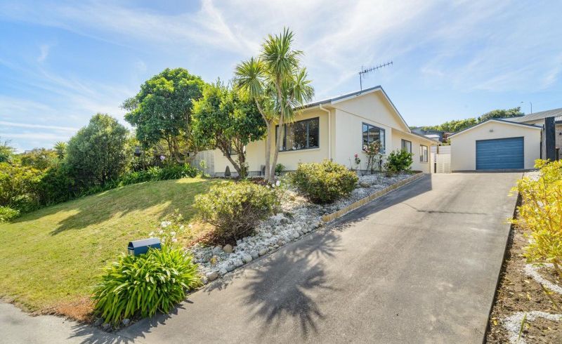  at 37 Dahlstrom Grove, Kelvin Grove, Palmerston North