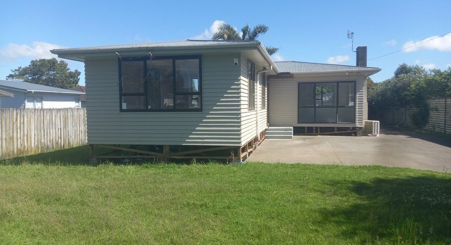  at Mangere Bridge, Manukau City, Auckland