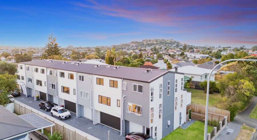  at 8/273 Mount Albert Road, Sandringham, Auckland City, Auckland