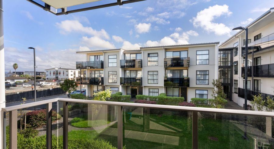  at 103/69D Hall Avenue, Mangere, Manukau City, Auckland