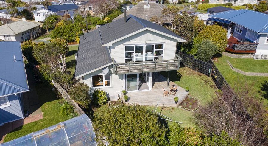  at 39 Lynda Avenue, Paparangi, Wellington