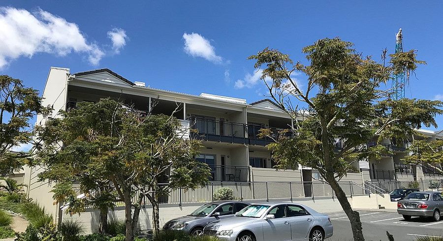  at 9E/71 Spencer Road, Oteha, Auckland