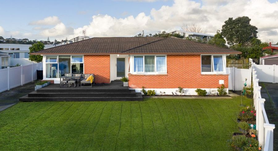  at 14 Mangos Place, Pakuranga, Manukau City, Auckland