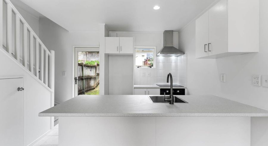  at H6/20 Ian Marwick Place, Birkenhead, North Shore City, Auckland