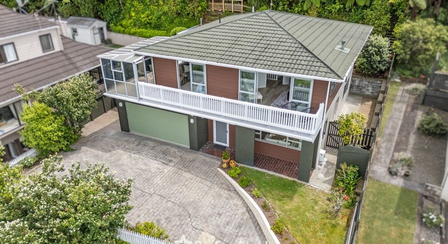  at 15 Stanhope Grove, Korokoro, Lower Hutt, Wellington