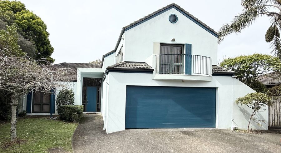  at 6 Lucas Way, Albany, North Shore City, Auckland