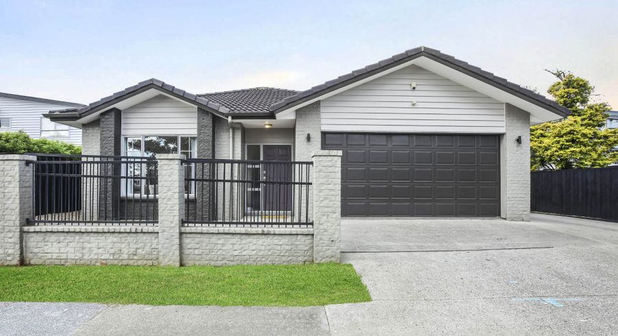  at 108 Simpson Road, Henderson, Waitakere City, Auckland