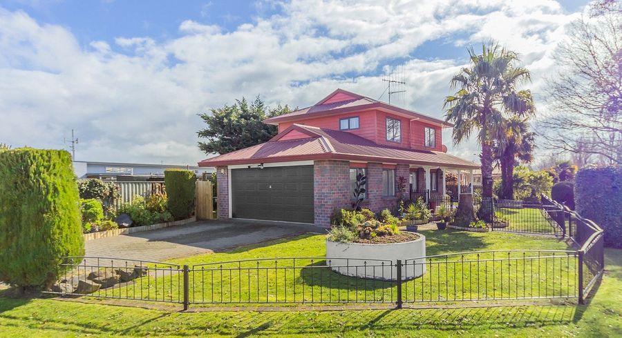  at 128 Collins Road, Melville, Hamilton