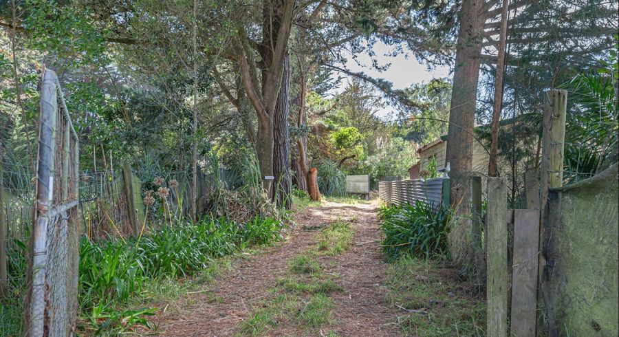  at 1 Hokio Road, Hokio Beach