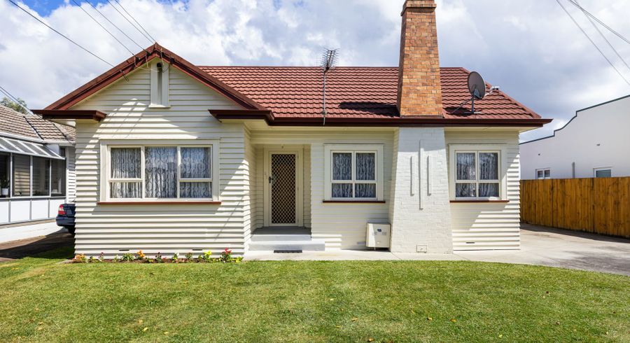  at 13 Bell Street, Hamilton East, Hamilton, Waikato