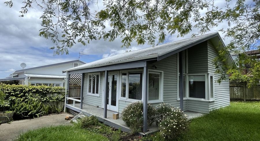  at 3/20 Ngataringa Road, Devonport, North Shore City, Auckland