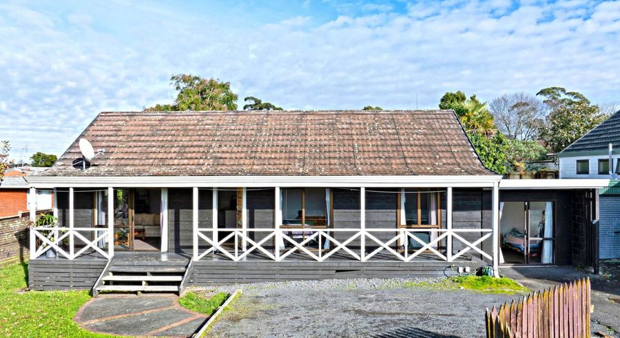  at 2/285B Great South Road, Manurewa, Manukau City, Auckland
