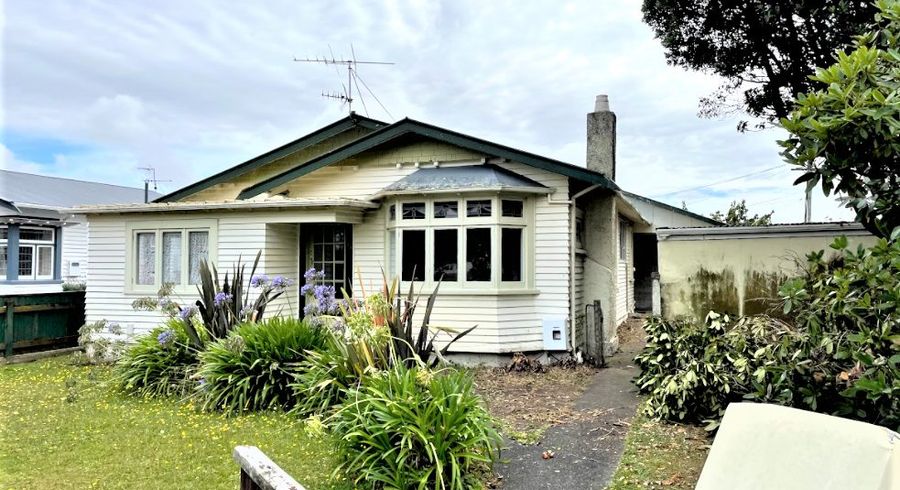  at 33 Hardy street, Waterloo, Lower Hutt, Wellington