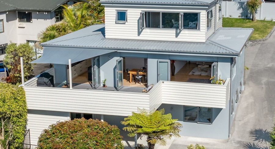  at 82 Kowhai Road, Campbells Bay, Auckland
