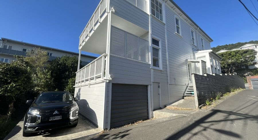  at 2/16 Austin Street, Mount Victoria, Wellington, Wellington