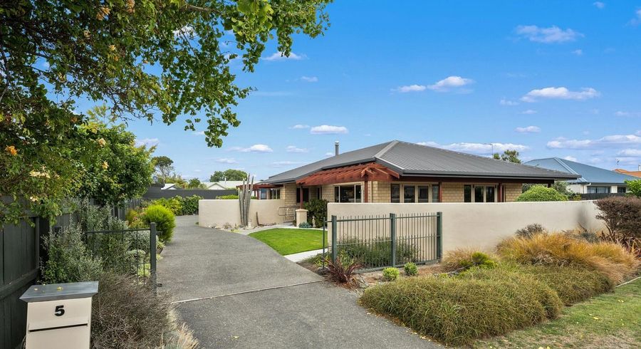  at 5 Farnham Drive, Springlands, Blenheim, Marlborough