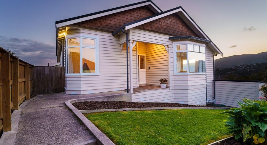  at 10 Windsor Street, Opoho, Dunedin