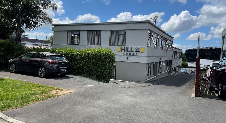  at 4 Hill Street, Hamilton Lake, Hamilton, Waikato