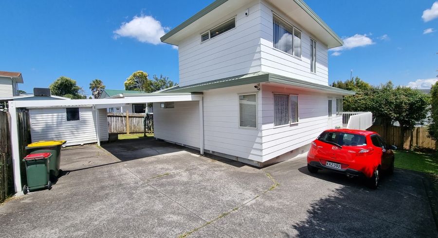  at 2/74 College Road, Northcote, Auckland