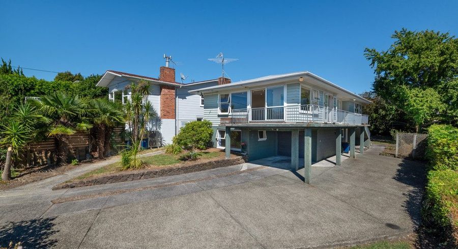  at 24 Speedy Crescent, Hillcrest, Auckland