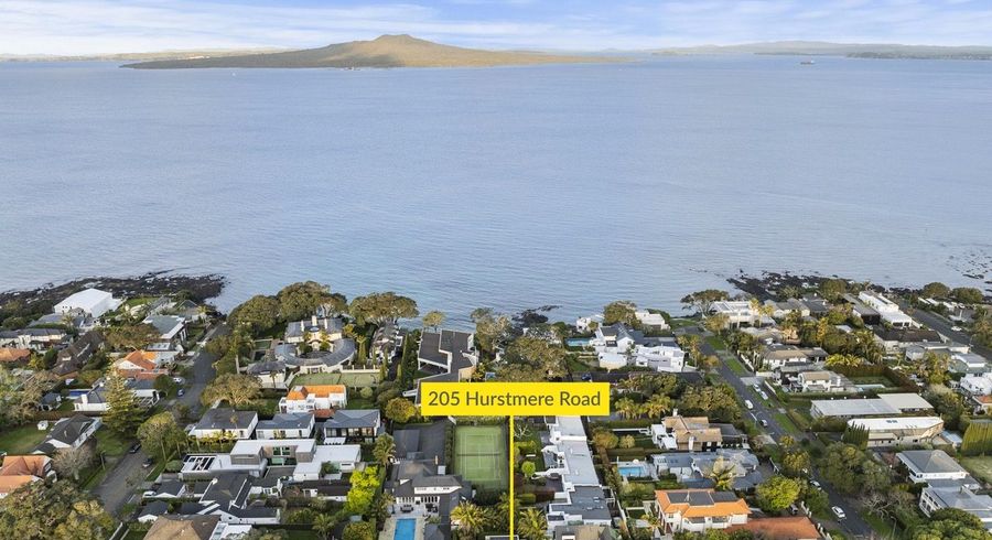  at 205A Hurstmere Road, Takapuna, North Shore City, Auckland