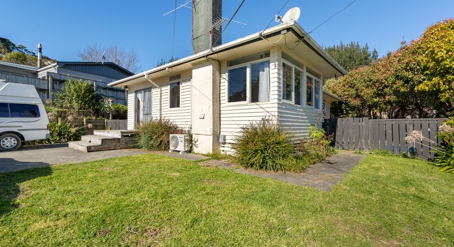  at 20 Norana Road, Maoribank, Upper Hutt