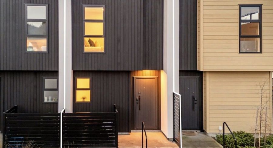  at 10/240 Stokes Valley Road, Stokes Valley, Lower Hutt, Wellington