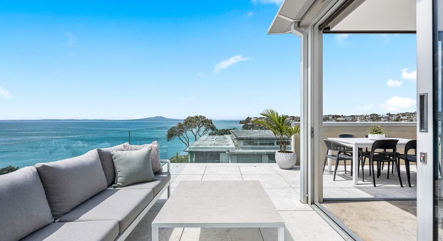  at 21 Brighton Terrace, Mairangi Bay, North Shore City, Auckland