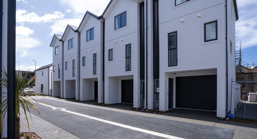  at Townhouse 44, Madras Square, City Centre, Christchurch City, Canterbury