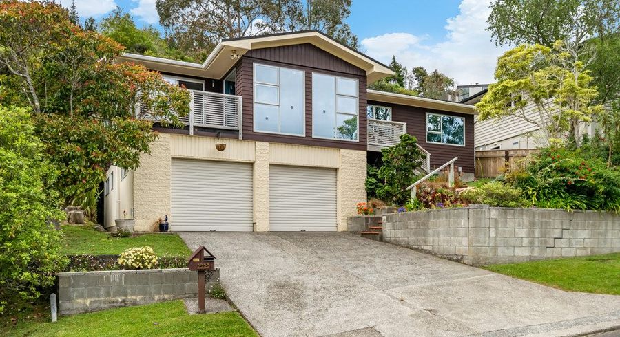  at 22 Chichester Drive, Pinehaven, Upper Hutt