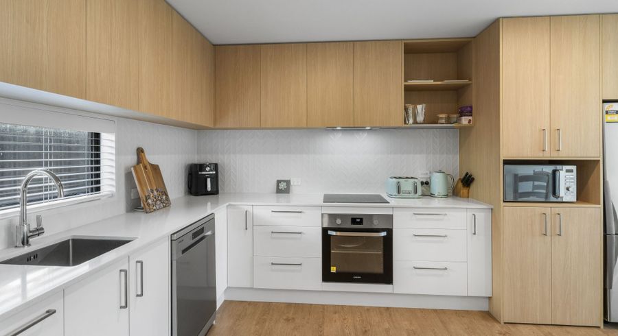 at 8/27 Bartlett Street, Riccarton, Christchurch City, Canterbury