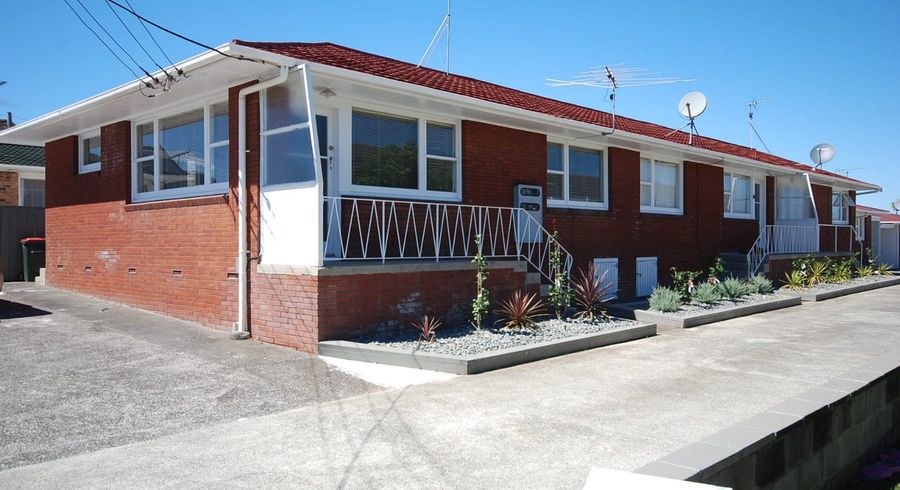  at 1/17 Campbell Road, One Tree Hill, Auckland