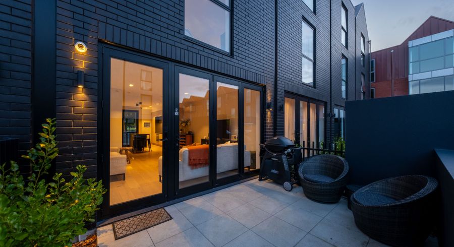  at 5/33 Kilmore Street, Christchurch Central, Christchurch