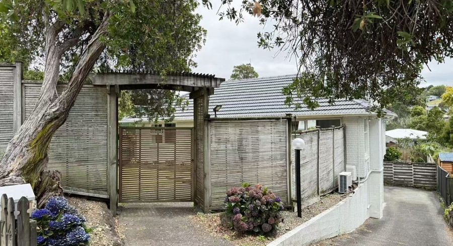  at 74 Marlborough Avenue, Glenfield, North Shore City, Auckland