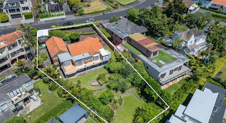  at 21 Paritai Drive, Orakei, Auckland City, Auckland