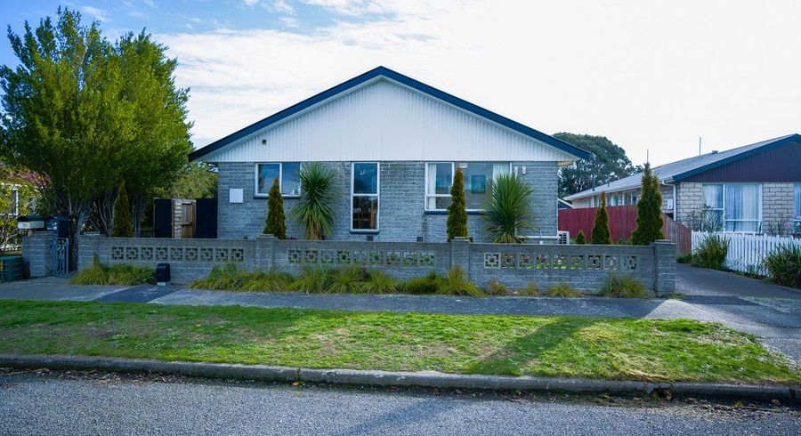  at 1/17 Kuaka Crescent, Bromley, Christchurch