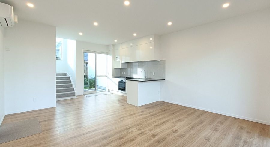 at 22E Elliot Street, Howick, Manukau City, Auckland