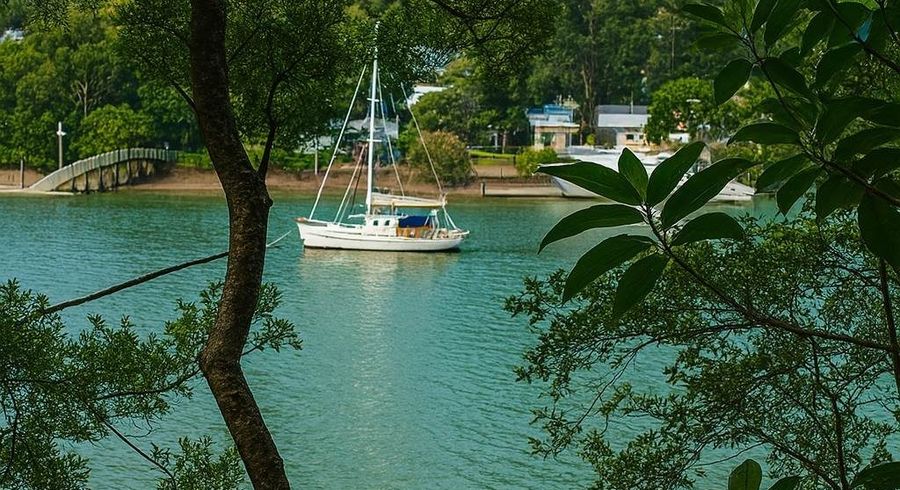  at 1 Buckleys Track, Paremoremo, North Shore City, Auckland