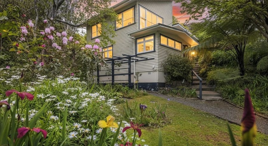  at 6 Muri Road, Pukerua Bay, Porirua, Wellington