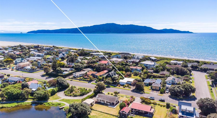  at 175 Tutere Street, Waikanae Beach, Waikanae
