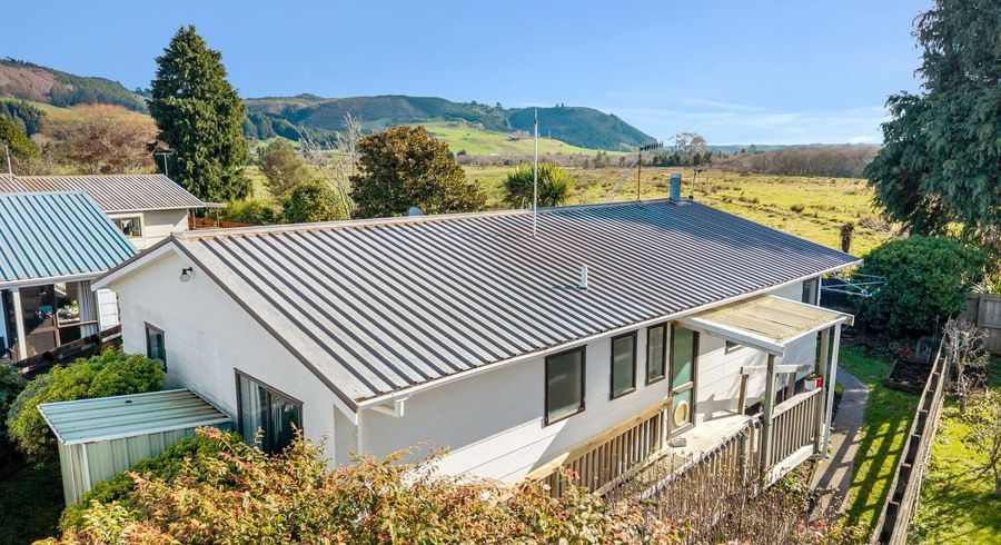  at 35b Aquarius Drive, Kawaha Point, Rotorua, Bay Of Plenty