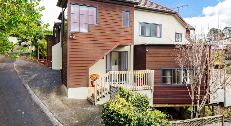  at 9/19 Langana Avenue, Browns Bay, Auckland