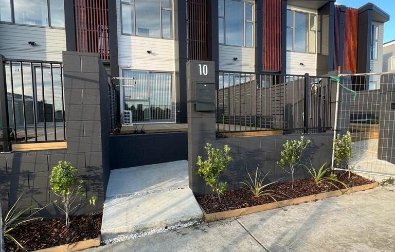  at 13/10 Ikara Road, Papatoetoe, Manukau City, Auckland