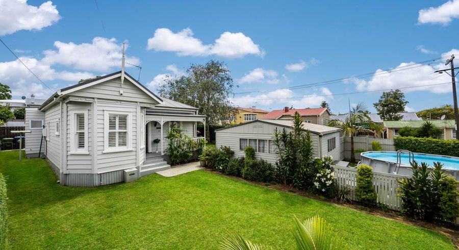  at 30 Hardington Street, Onehunga, Auckland