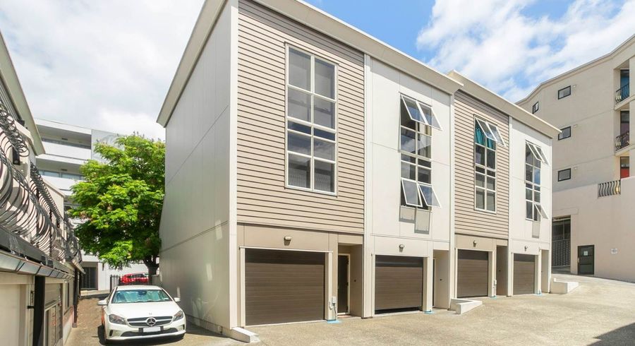  at 4/8 Burgoyne Street, Grey Lynn, Auckland