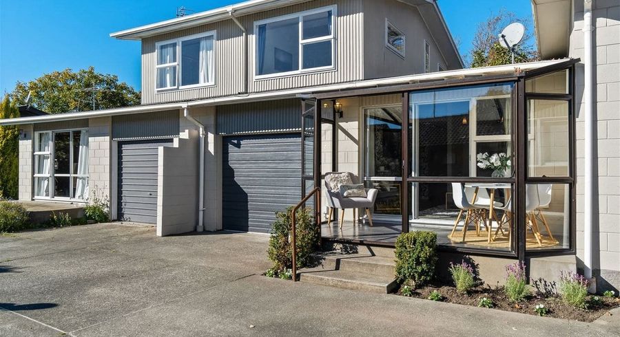  at 2/32 Abberley Crescent, St. Albans, Christchurch City, Canterbury